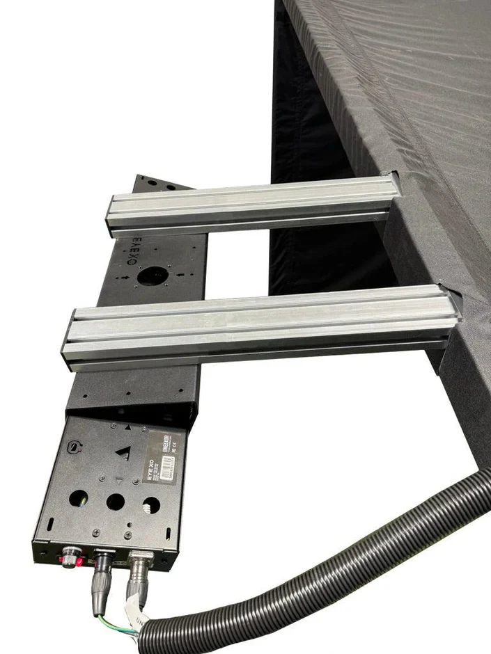 Parlour Series Launch Monitor Bracket · Manufacturer product illustration