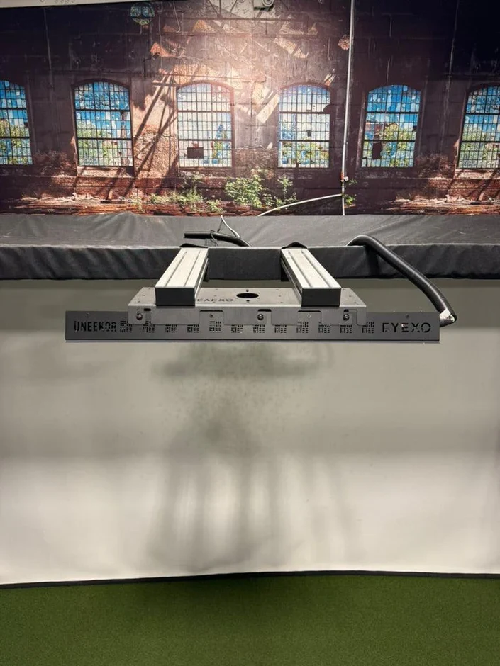 Parlour Series launch monitor bracket · Manufacturer detail view